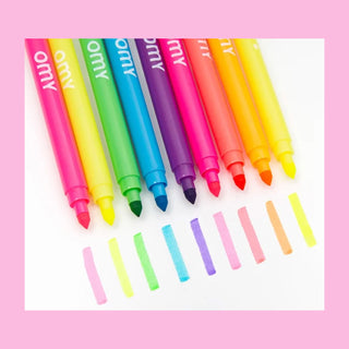 OMY Neon Filzstifte auf weißem Papier, 9 bunte Marker mit Farbmustern, doppelter Spitze, ideal für Kinder zum Zeichnen und Lernen. Leuchtende Farben. Ideale Geschenkidee für Einschulung, Weihnachten, Nikolaus und Ostern.